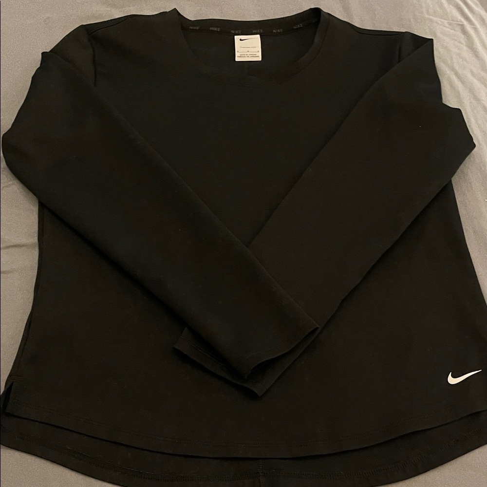 Nike Women's Classic Black Long Sleeve Tee